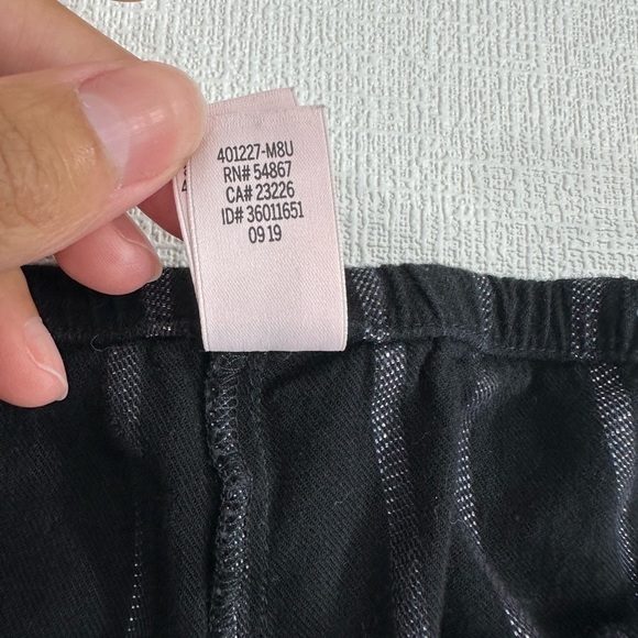 Victoria’s Secret long pajama pants black size M - Picture 10 of 10